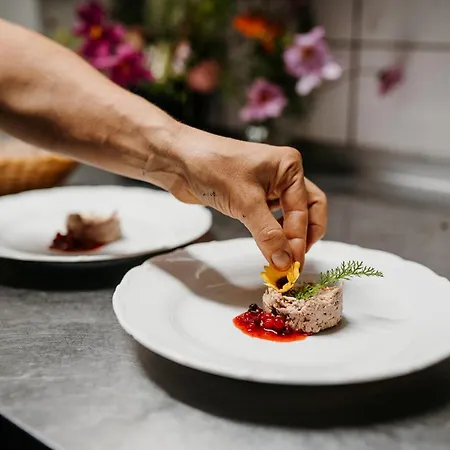 Restaurant A Na Cechach 게스트하우스 *