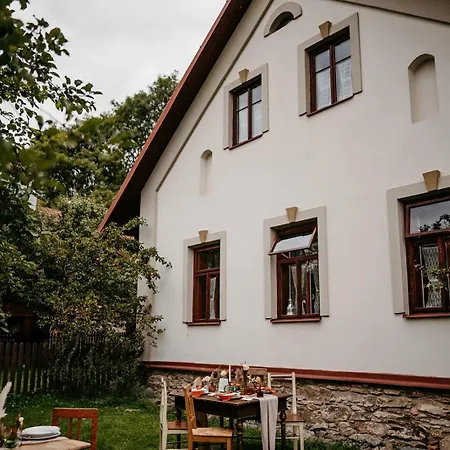 Restaurant A Na Cechach * Korouhev